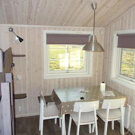 Roste Hyttetun Og Camping Os (Hedmark)
