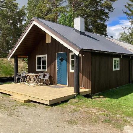 Roste Hyttetun Og 2*