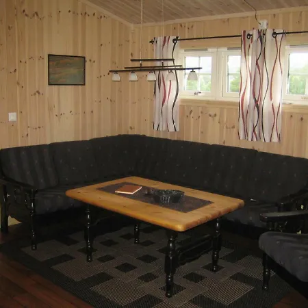 Roste Hyttetun Og Camping 2*