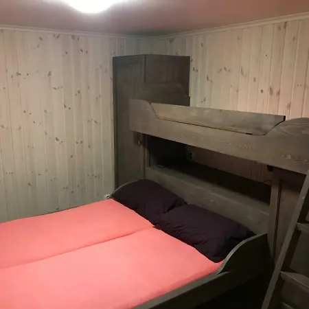 Campingplads Roste Hyttetun Og 2*