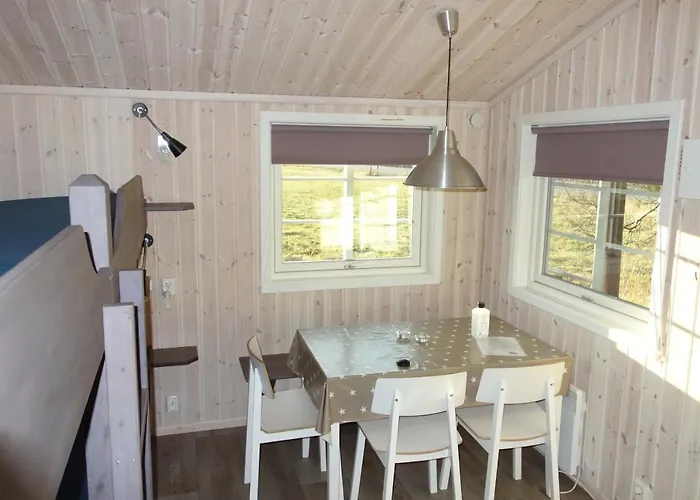 Roste Hyttetun Og 캠프장 Os (Hedmark)