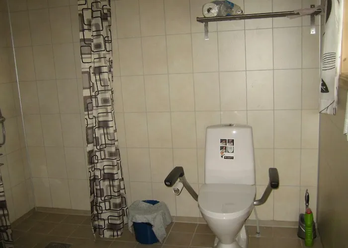 Roste Hyttetun Og 2* Os (Hedmark)