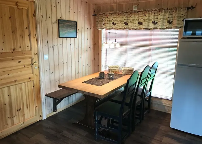 Roste Hyttetun Og 2* Os (Hedmark)